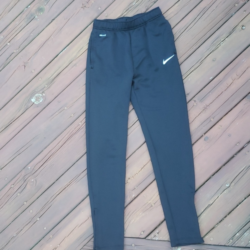 Dry-Fit Nike joggers